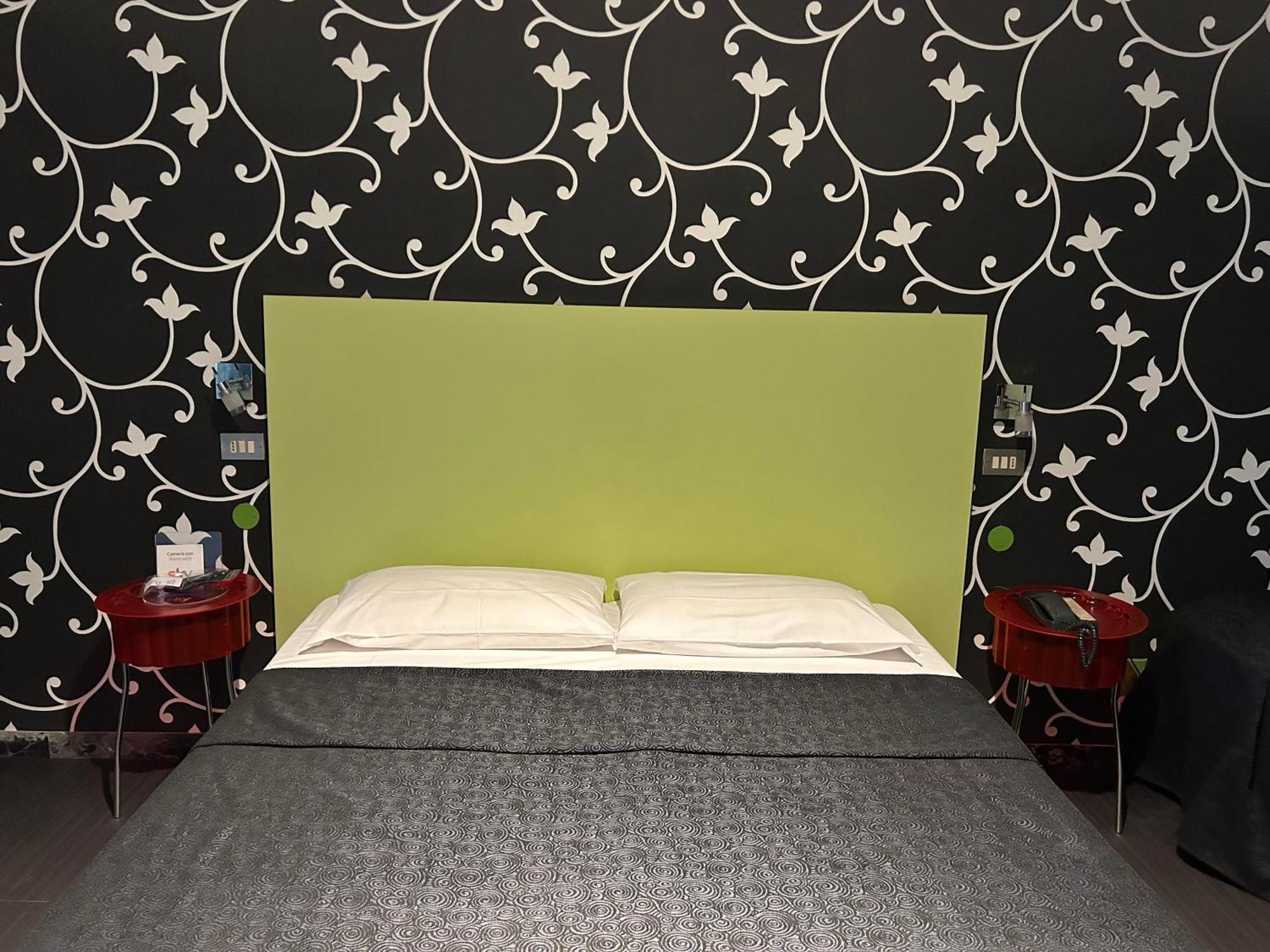 Hotel Perla - The Storyhoteller Riccione Dış mekan fotoğraf